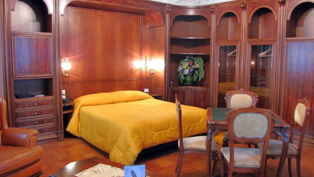 Agriturismo Cassinazza Orsenigo ห้อง รูปภาพ